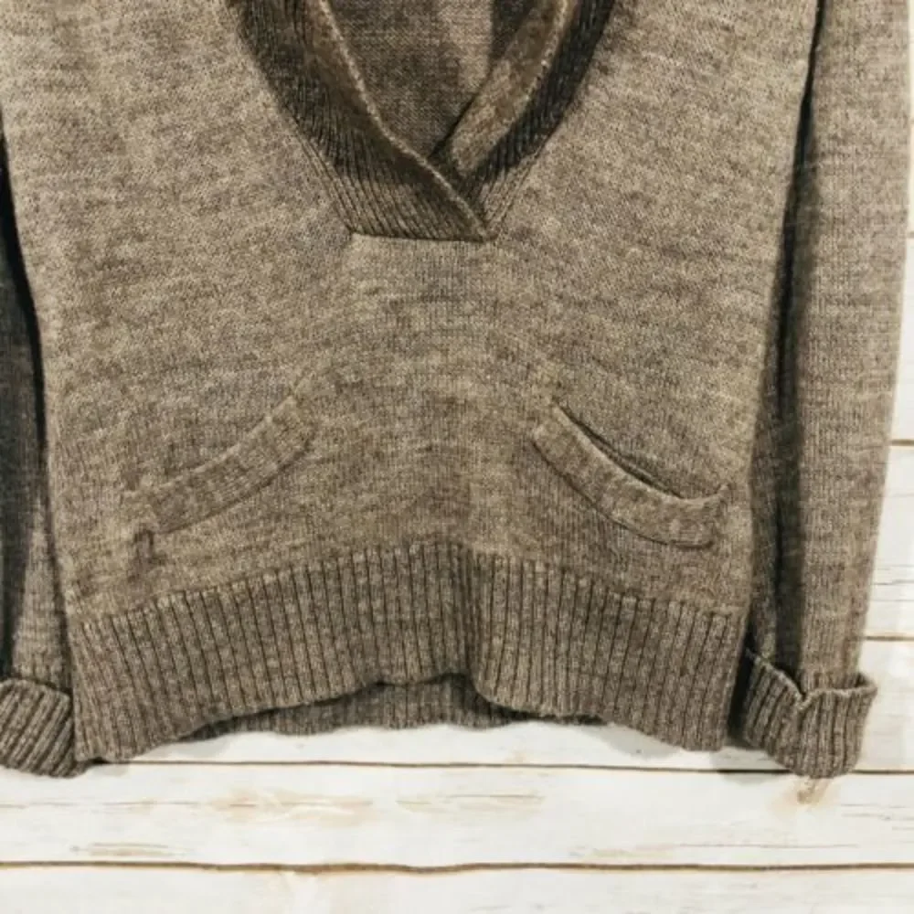 J.Crew wool Blend women's long sleeve sweater Size M.